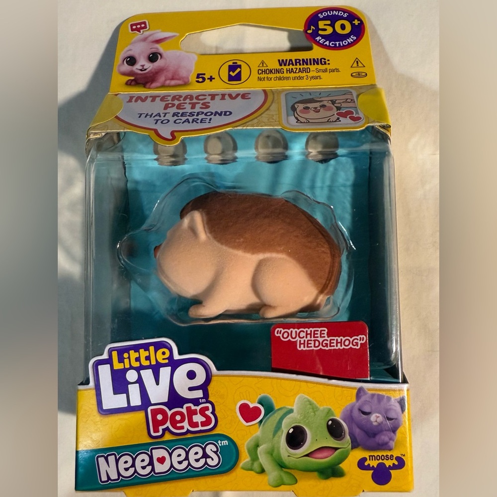 NeeDees Interactive Hedgehog Toy - Brown and Cream Learning Wearable